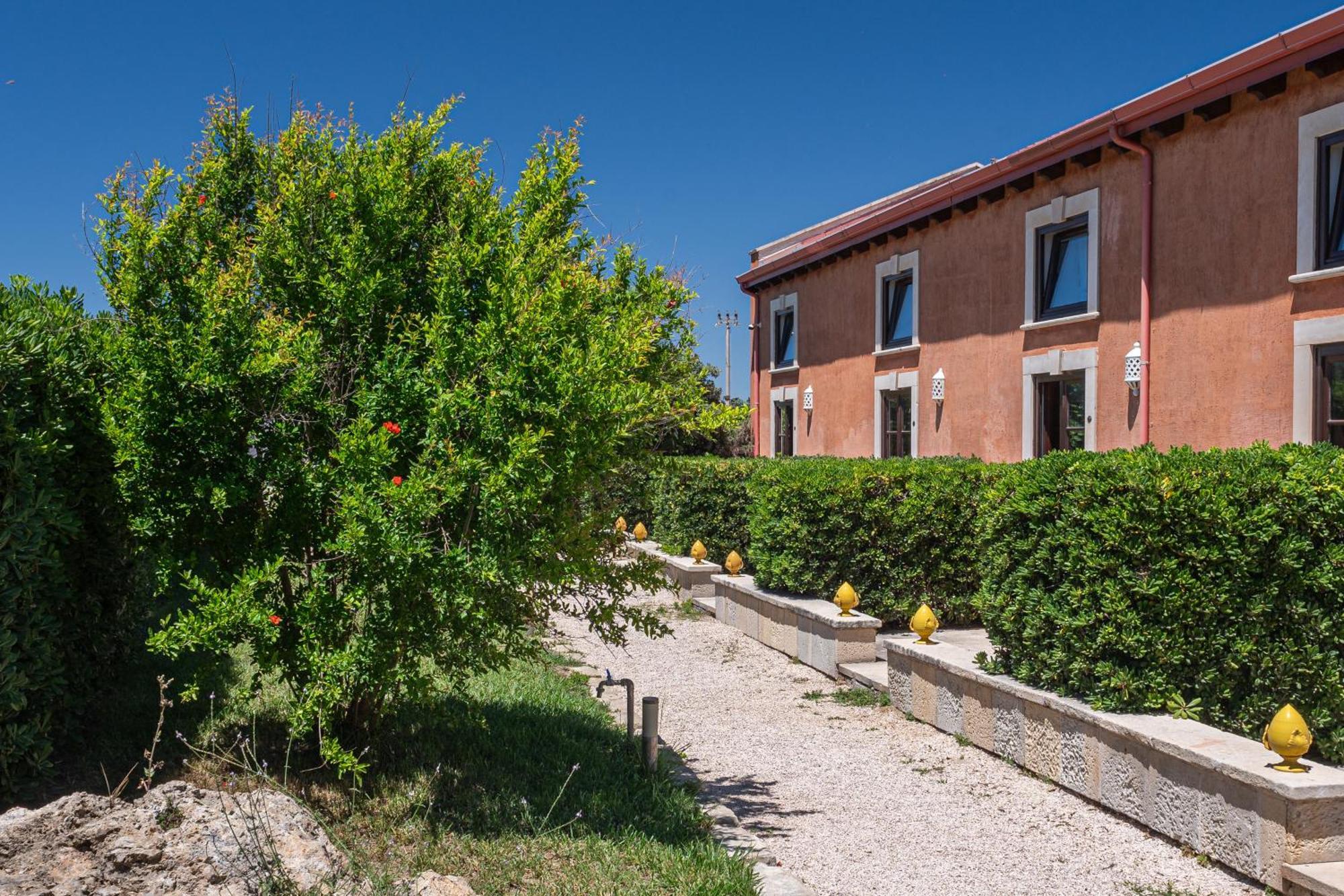 Hotel Palascìa Wellness Relais 3*